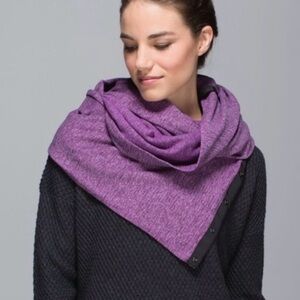 Lululemon Vinyasa scarf